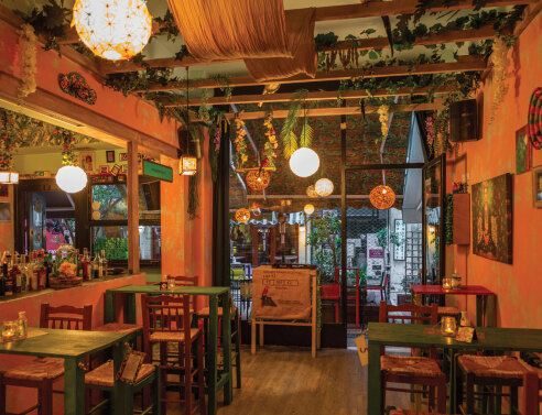 ΠΑΡΟΤ BAR, μπαρ αληθινό με χαρακτήρα