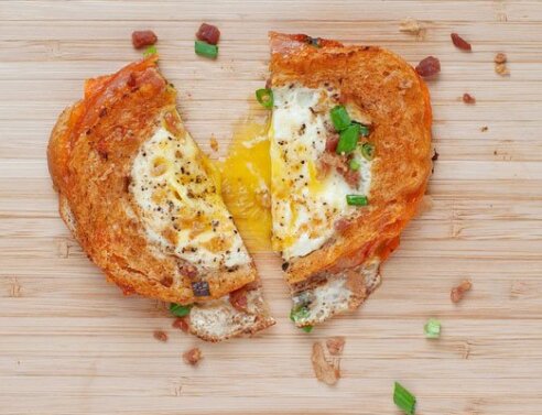 Αυγό με τα όλα του