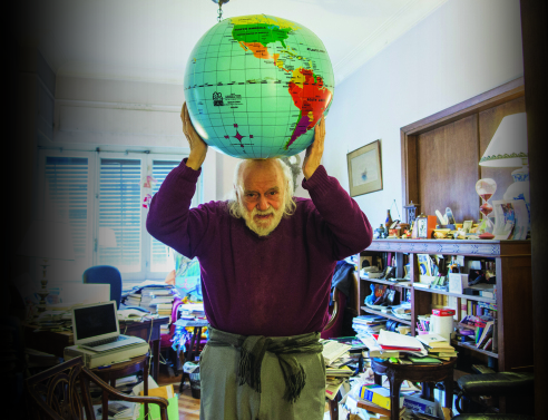 Μια αδημοσίευτη συνέντευξη του Νάνου Βαλαωρίτη