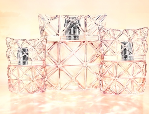 im_lumiere_edp_2026_-_still_digital_visual_trio_flacons_rgb_2000x2000px_300dpi__2_