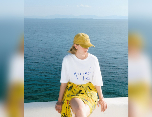 T-shirt με σλόγκαν