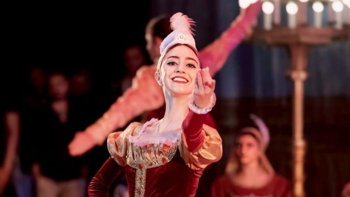 Η Ελληνίδα πρίμα μπαλαρίνα Αντιγόνη Τσιούλη