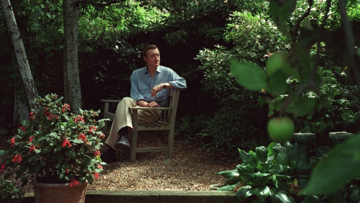 Τζούλιαν Μπαρνς