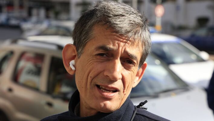 Καρανίκας κατά Τσίπρα: «Ένα Άρλεκιν για να αγαπηθούμε η διακήρυξη και το μανιφέστο»
