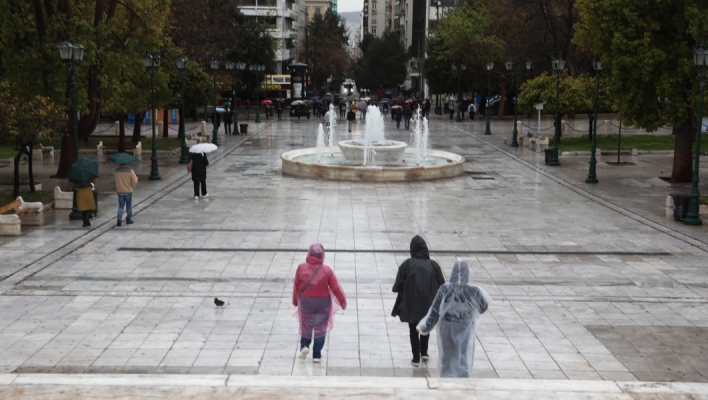 Καιρός: Προειδοποίηση Μαρουσάκη για βροχές και καταιγίδες την Πέμπτη