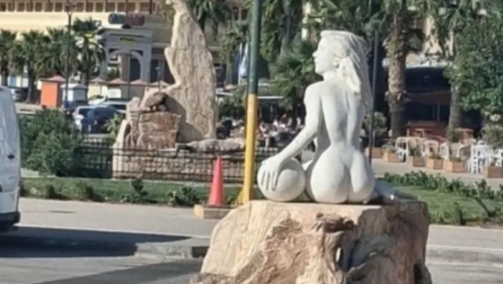 Αντιδράσεις για το άγαλμα με τη γυμνή γυναικεία μορφή στην προβλήτα του Λαυρίου
