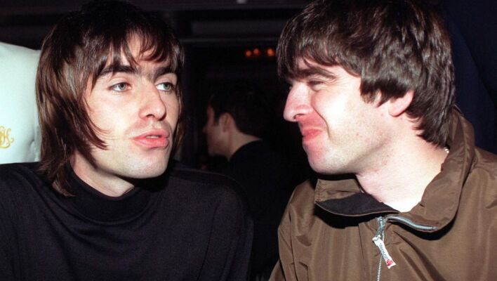 Oasis: Φωτογραφία των Λίαμ και Νόελ Γκάλαχερ έγινε πίνακας 1,9 εκατ. δολαρίων