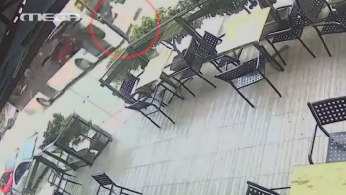 Θεσσαλονίκη: Βίντεο ντοκουμέντο από την παράσυρση 24χρονης από λεωφορείο