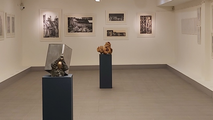 "Κυριάκος Ρόκος – Ρουμπίνα Σαρελάκου, Δημιουργικές συναντήσεις" στην Πινακοθήκη Ε. Αβέρωφ