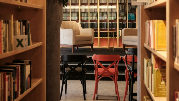 10 βιβλιοπωλεία καφέ στην Αθήνα με χαλαρά vibes