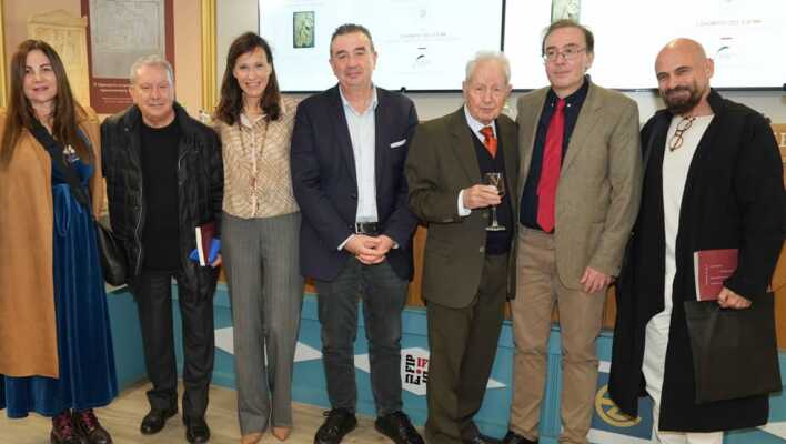 whatsapp_image_2025-12-04_at_16_18_40_12a7a508