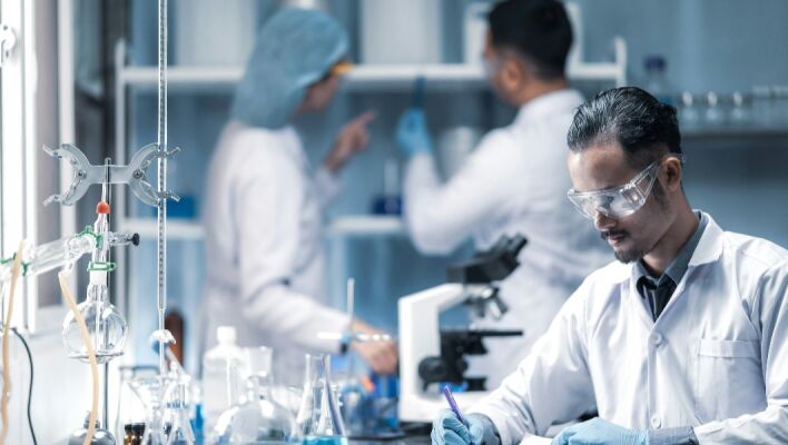 Jama: Αυτές είναι οι κορυφαίες ιατρικές έρευνες του 2025