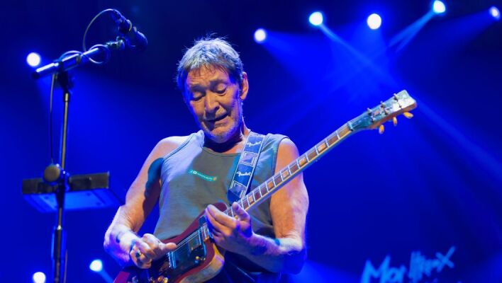 Ο Κρις Ρέα δεν θα «ταξιδέψει» αυτά τα Χριστούγεννα