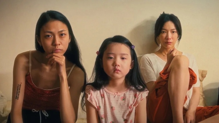 «Το αριστερό μου χέρι» σε σκηνοθεσία Τσου Σιχ Τσινγκ