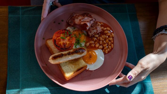 The Pub: μια αυθεντική εγγλέζικη παμπ στη Φιλοθέη