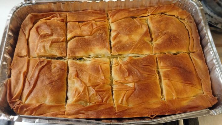 Η καλύτερη σπανακοτυρόπιτα της Καλλιθέας