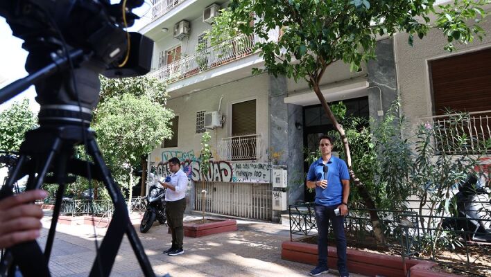 Σοκ στην Κυψέλη: Το βρέφος είχε τουλάχιστον 10 μαχαιριές στην πλάτη