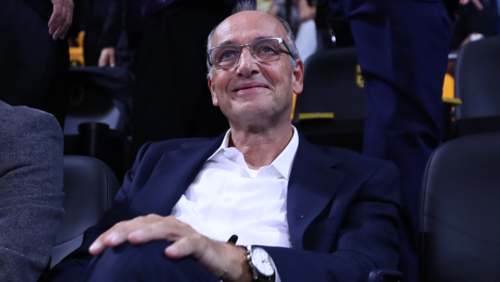 Καταιγιστικές εξελίξεις στο ελληνικό μπάσκετ: Ένταλμα σύλληψης για τον πρόεδρο της ΕΟΚ, Βαγγέλη Λιόλιο