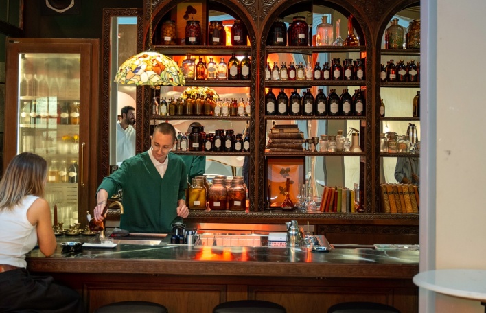 Bar Herbarium στην αγορά Μοδιάνο 