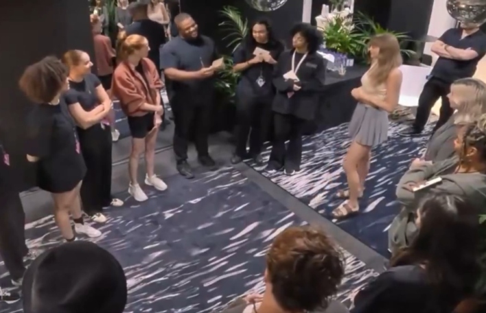 Η Τέιλορ Σουίφτ