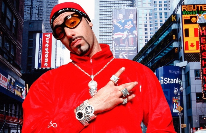 Πρώτο τρέιλερ για το «Ali G: Who Iz I?» με τον Σάσα Μπάρον Κόεν	