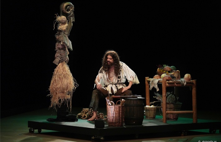 Ο "Ροβινσώνας Κρούσος" στο Μέγαρο Μουσικής, μια παράσταση για όλη της οικογένεια σε σκηνοθεσία Τατιάνας Λύγαρη