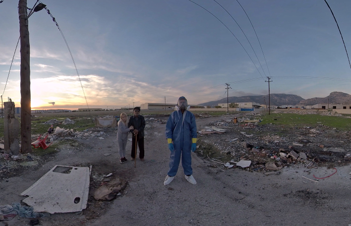 Λουκία Αλαβάνου, "Στον δρόμο για τον Κολωνό"