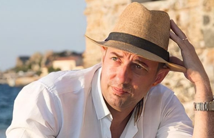 Νίκος Κουλούσιας