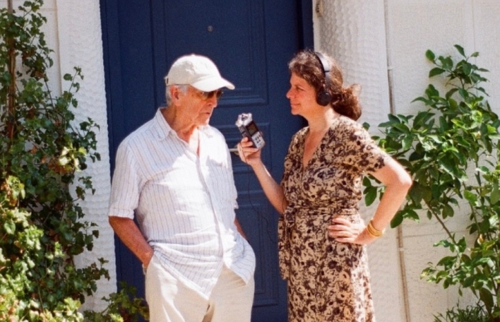 Julie Gavras: Ο πατέρας μου, ο γιος μου και ο ελληνικός εμφύλιος πόλεμος