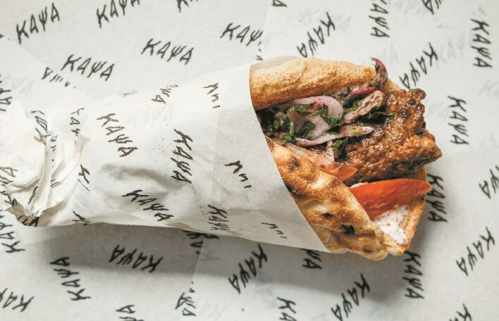 Κάψα: Χειροποίητα σουβλάκια από τον Χριστόφορο Πέσκια