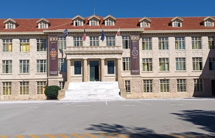 Κολλέγιο Αθηνών: Ταξίδι στη μνήμη – Έκθεση για τα 100 χρόνια του Κολλεγίου