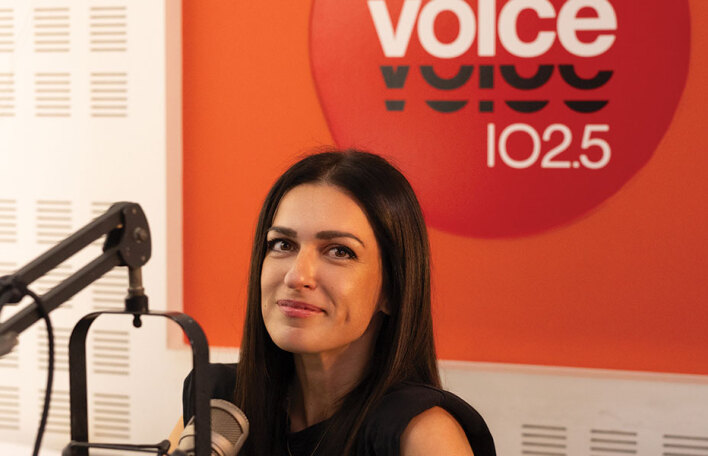 Βιολέτα Καμπουροπούλου: Το ραδιόφωνο σε σώζει από τη μέρα που ξέχασε να χαμογελάσει