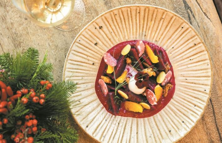 37 νόστιμα στέκια για να ανακαλύψεις αυτές τις γιορτές