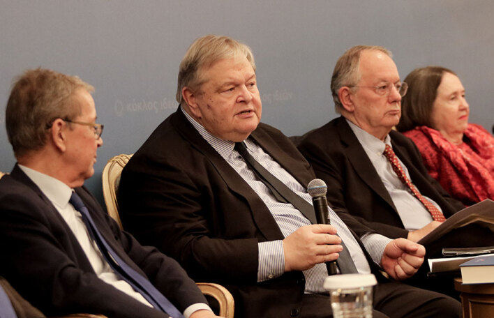 Από την εκδήλωση «Οι προϋποθέσεις της αναθεώρησης του Συντάγματος» που διοργάνωσε ο Κύκλος Ιδεών 