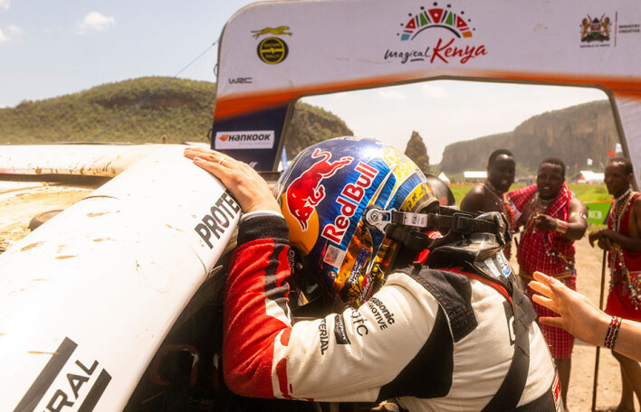 O Τακαμότο Κατσούτα κερδίζει το Σαφάρι Ράλι Κένυα