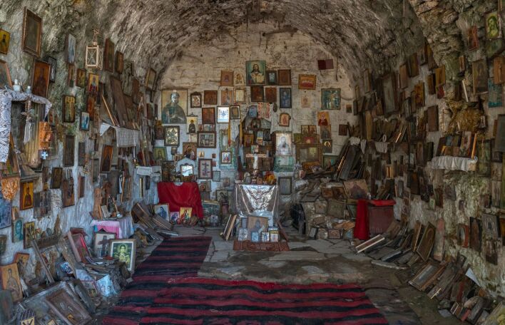 Εικονογραφώντας «Το Θαύμα της Καισαριανής» 