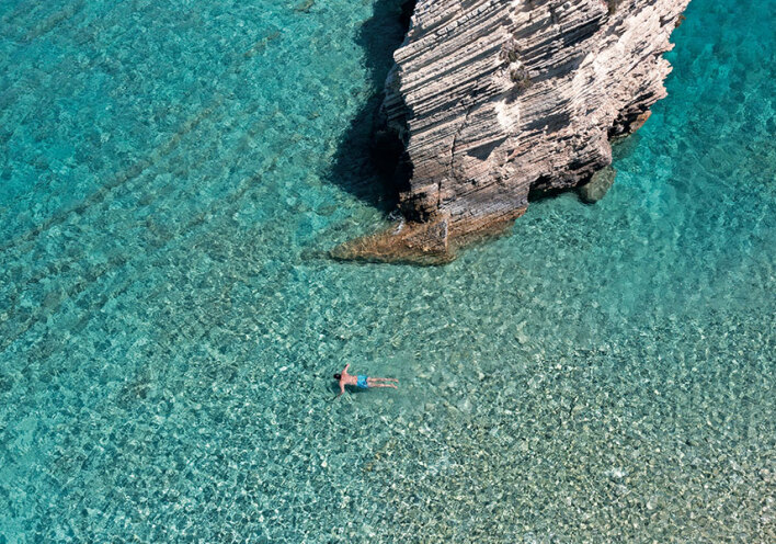 Το λεύκωμα «Greek Islands» του Χρύσανθου Πανά (εκδόσεις Assouline)