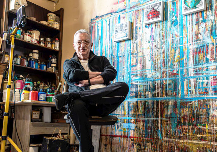 Βασίλης Καρακατσάνης