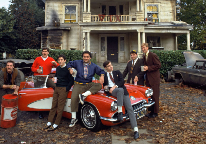 Ένα τρελό... τρελό θηριοτροφείο | National Lampoon’s Animal House (1978) | ΔΤΧ vs ΩΘΠ