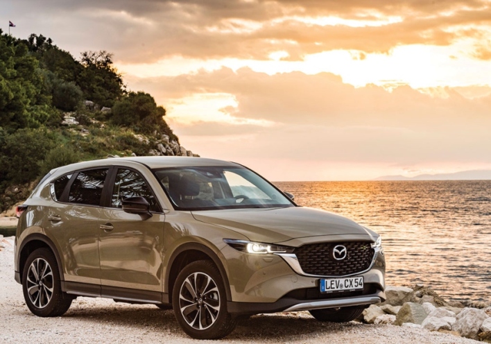 Το ολοκαίνουργιο υβριδικό μοντέλο Mazda CX-5 αποτελεί τον ορισμό ενός μοντέρνου αυτοκινήτου με ένα σπορ χαρακτήρα