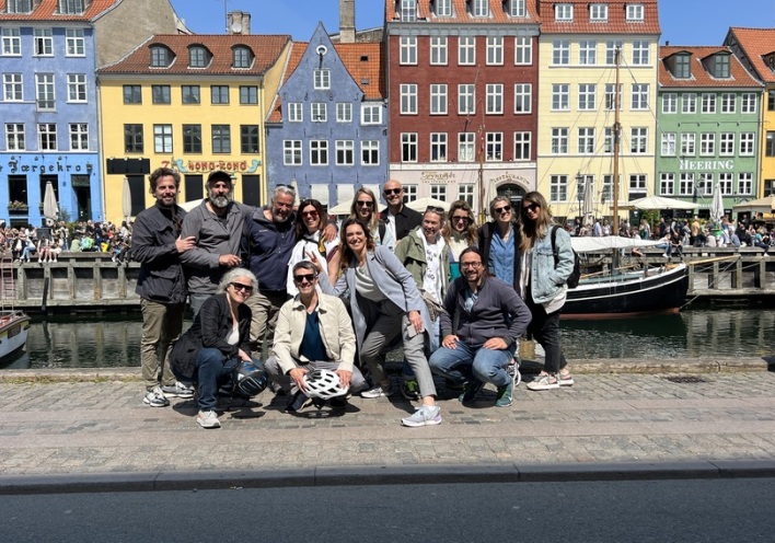 H Μαρία Κανελλοπούλου, creative director της καμπάνιας της Aegean με το επιτυχημένο σλόγκαν “Έχω πάει” από την εταιρεία Ogilvy, μιλάει για τo making off της παραγωγής.  