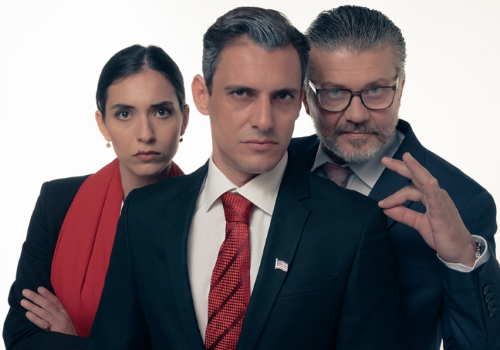 «November» στο Θέατρο Τζένη Καρέζη