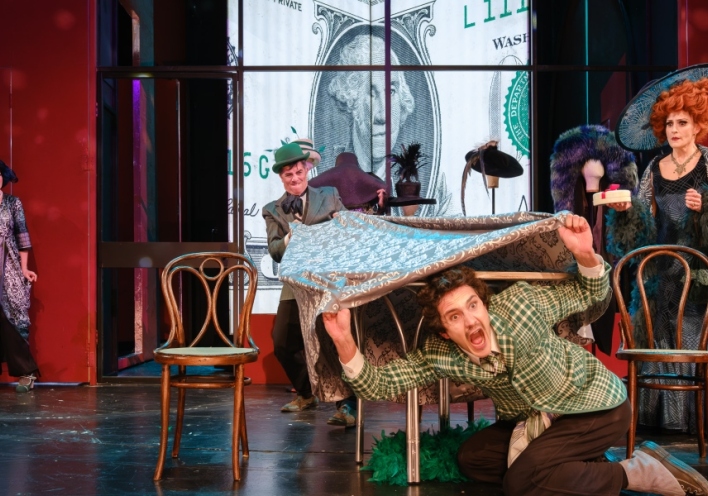 "Η προξενήτρα" από το Εθνικό Θέατρο