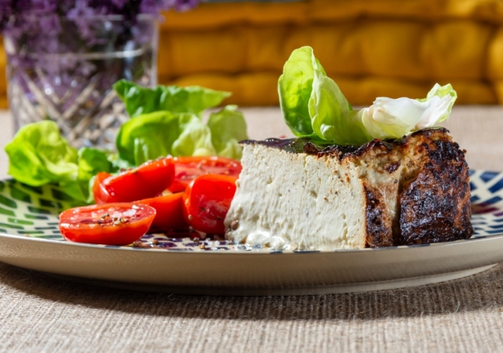 Καμένο cheesecake me Castello blue cheese