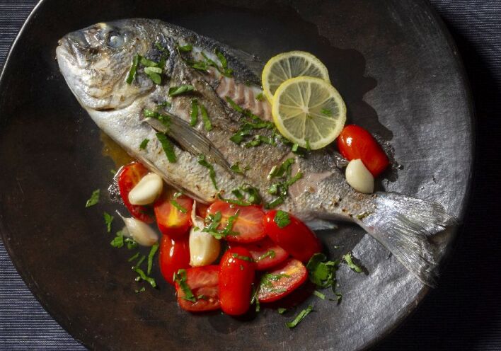 Τσιπούρα acqua pazza