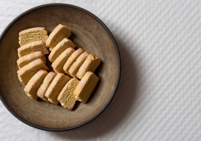 Σητειακά διπλοφουρνιστά μπισκότα με ελαιόλαδο και πορτοκάλι