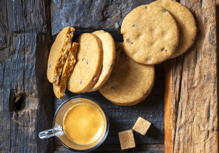 Τραγανό μπισκότο με εσπρέσο