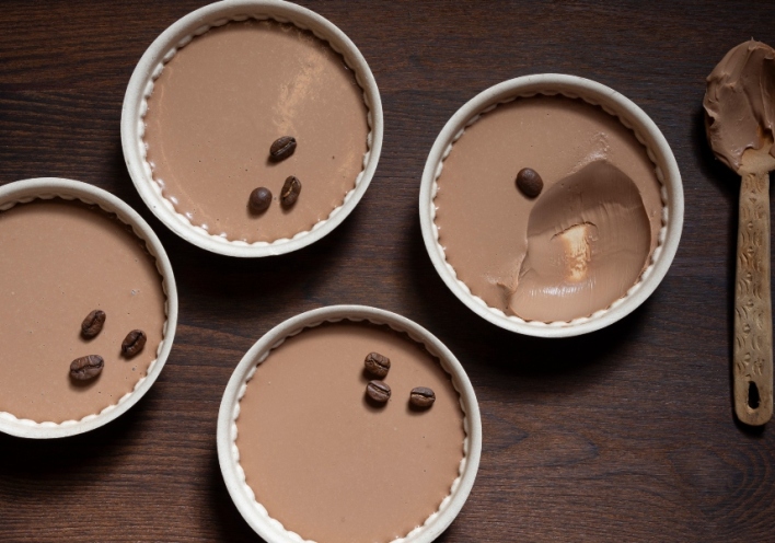 Κρέμα σοκολάτας γάλακτος με καφέ 