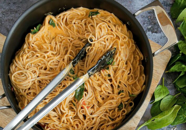 Σπαγγέτι με ρικότα, σπανάκι και λεμόνι