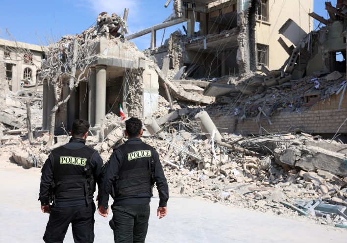 Κατεστραμμένο σπίτι από πυρά στο Ιράν